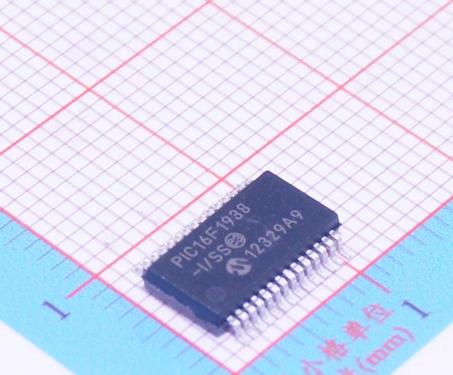 PIC16F1938-I/SS MICROCHIP(微芯) SSOP-28 28KBIT 8位CMOS微控制器 产品种类: 8位微控制器 -MCU RoHS: 符合RoHS 详细信息 核心: PIC 数据总线宽度: 8 bit 最大时钟频率: 32 MHz 程序存储器大小: 28 kB 数据 RAM 大小: 1024 B 片上 ADC: Yes 工作电源电压: 1.8 V to 5.5 V 最大工作温度: + 85 C 封装 / 箱体: SSOP-28 安装风格: SMD/SMT A/D 位大小: 10