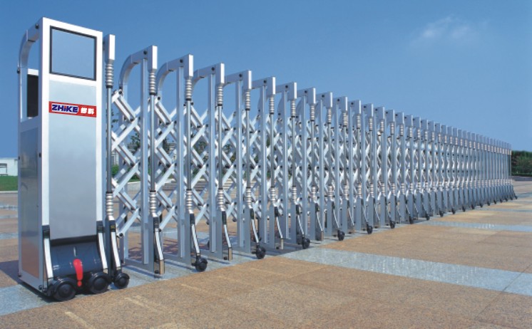 伸缩门大门口效果图 391557_2014499345343.jpg