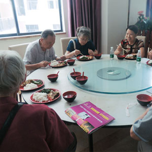 广州高档养老院中老年人自助理疗康复养老中心